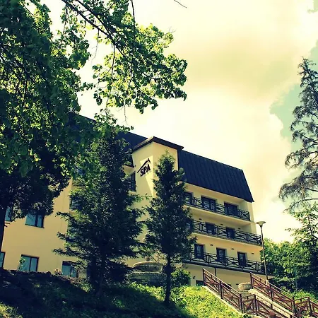 住宿加早餐酒店 Sadyba Spa